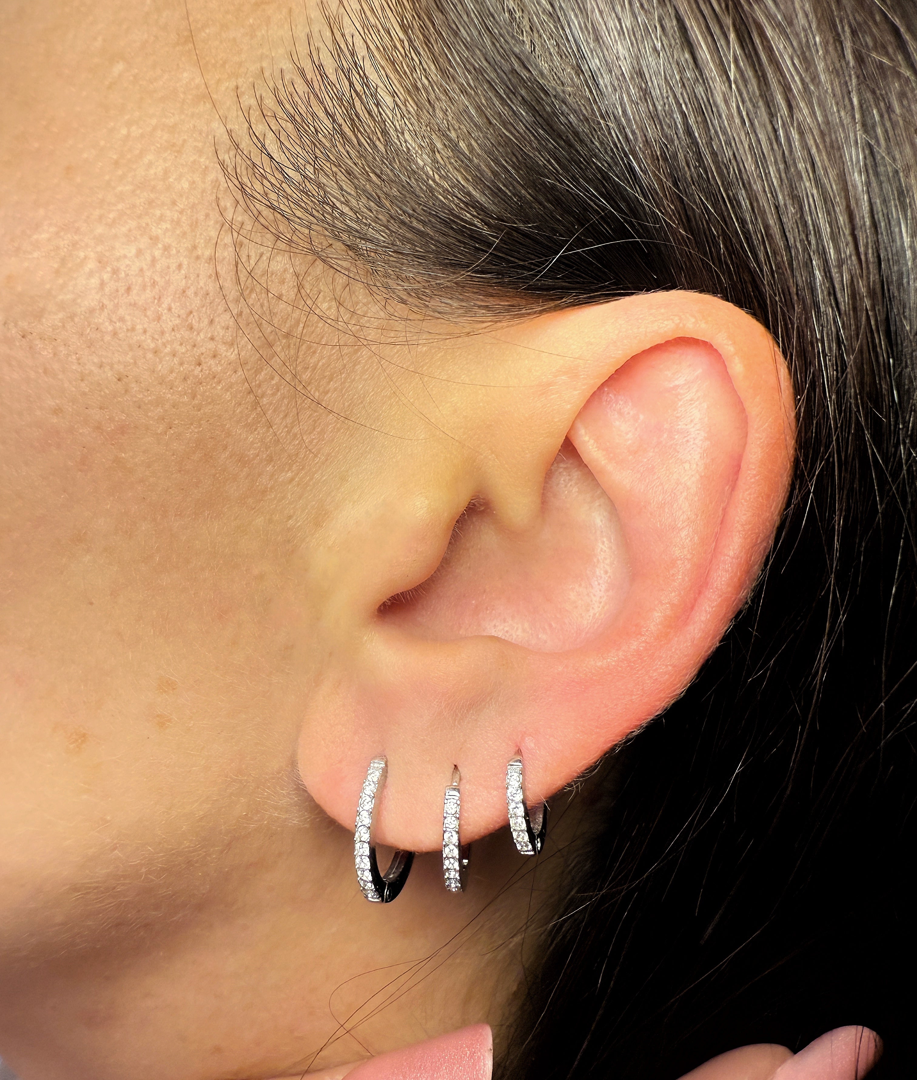 Orecchini Mini Hoops Zirconi