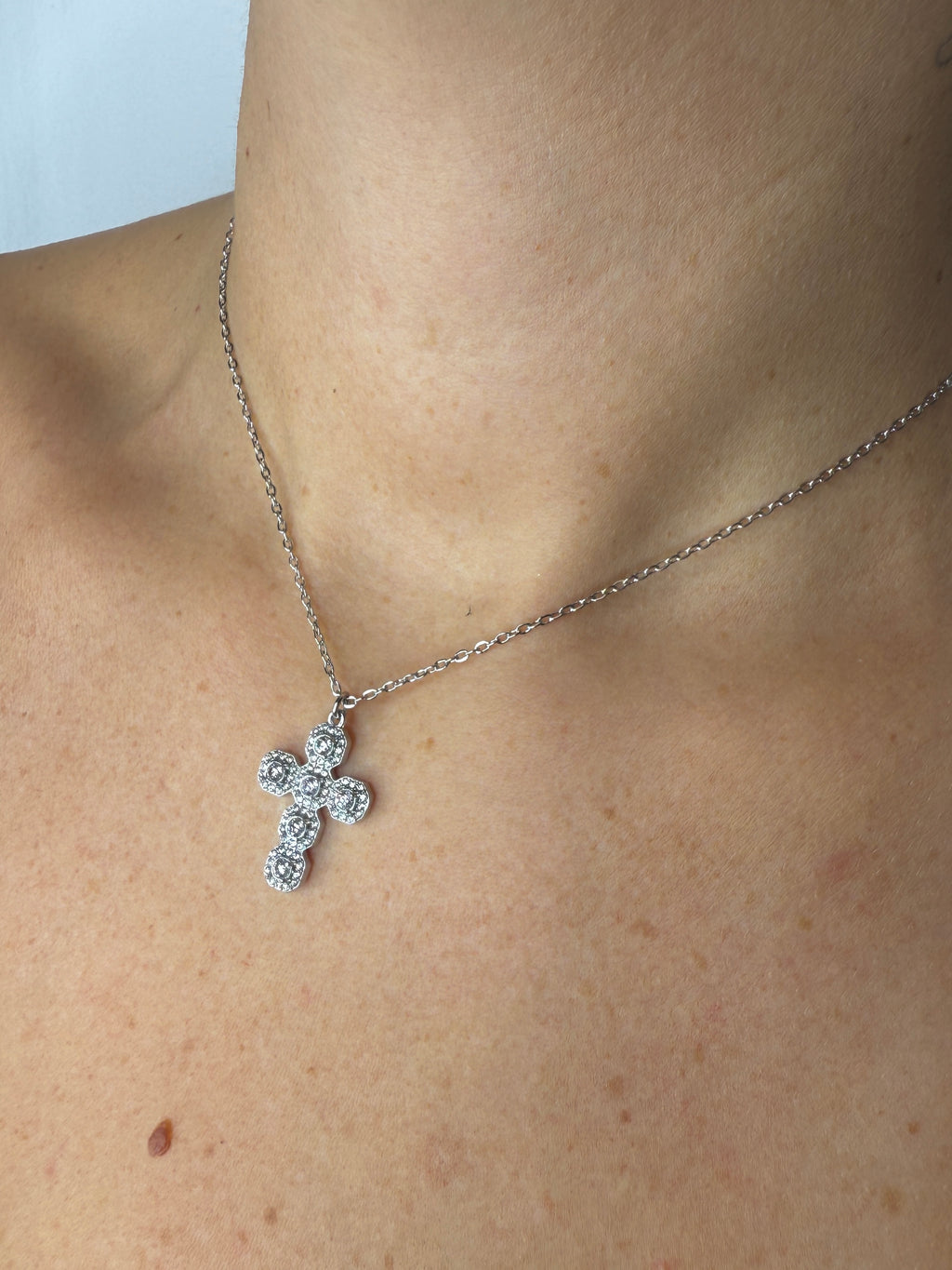 Collana Croce Zirconi