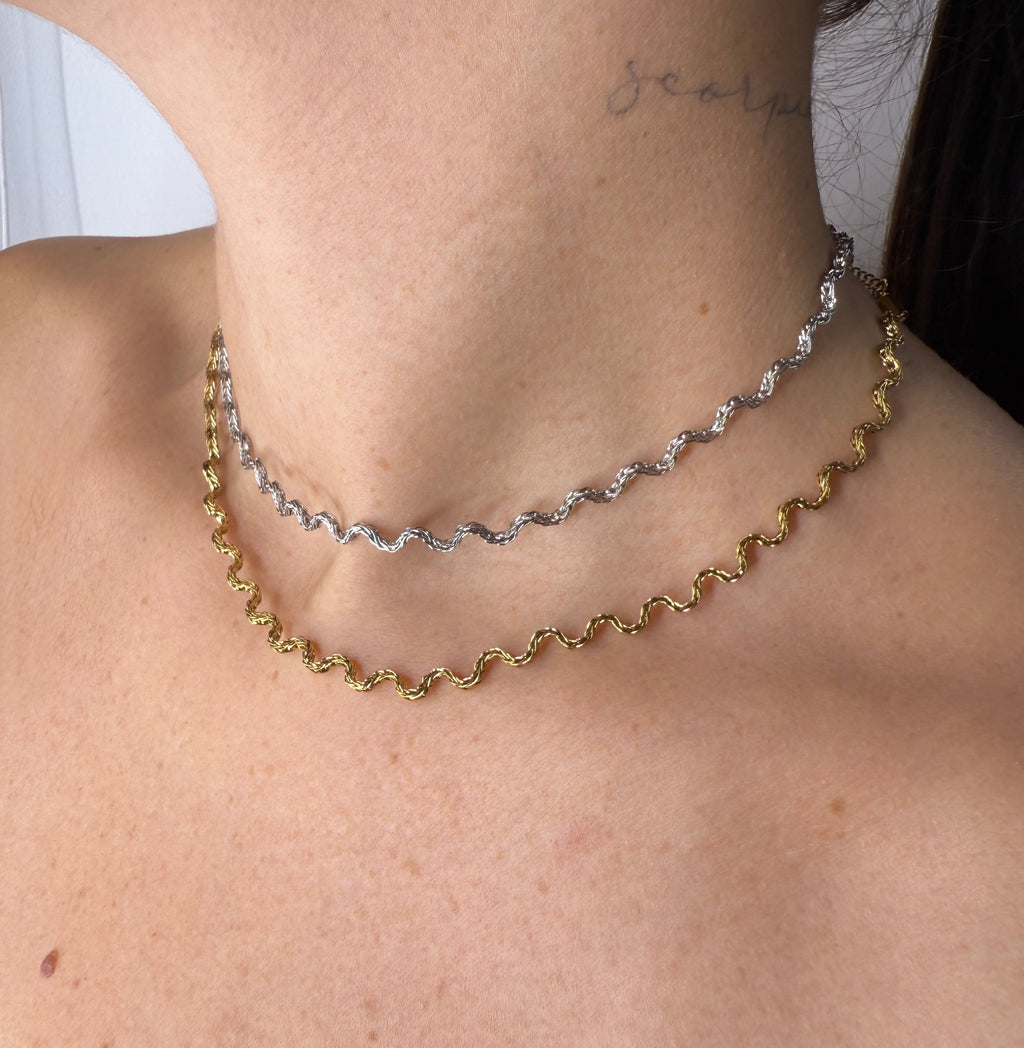 Collana Wave