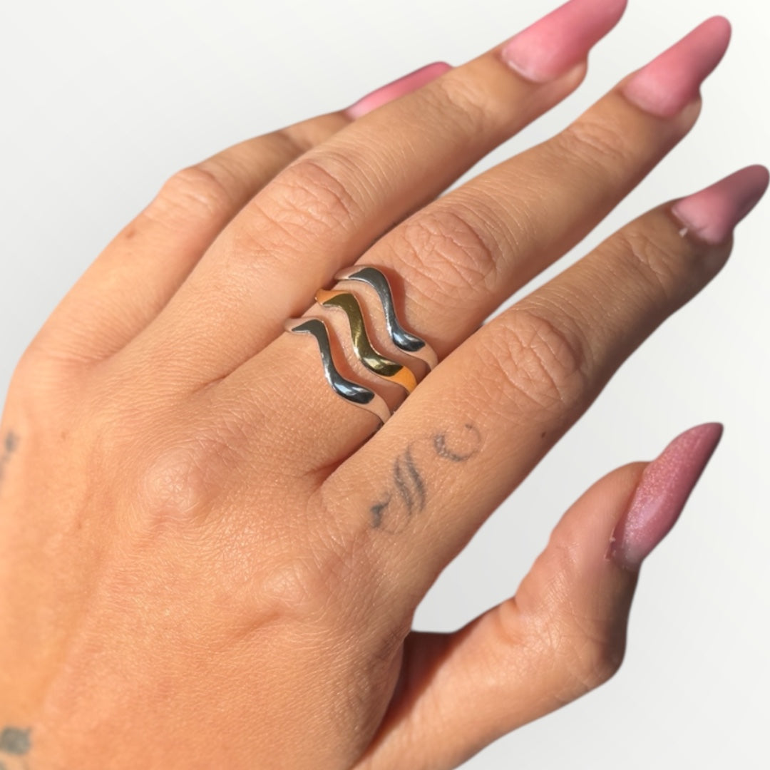 Anello Waves