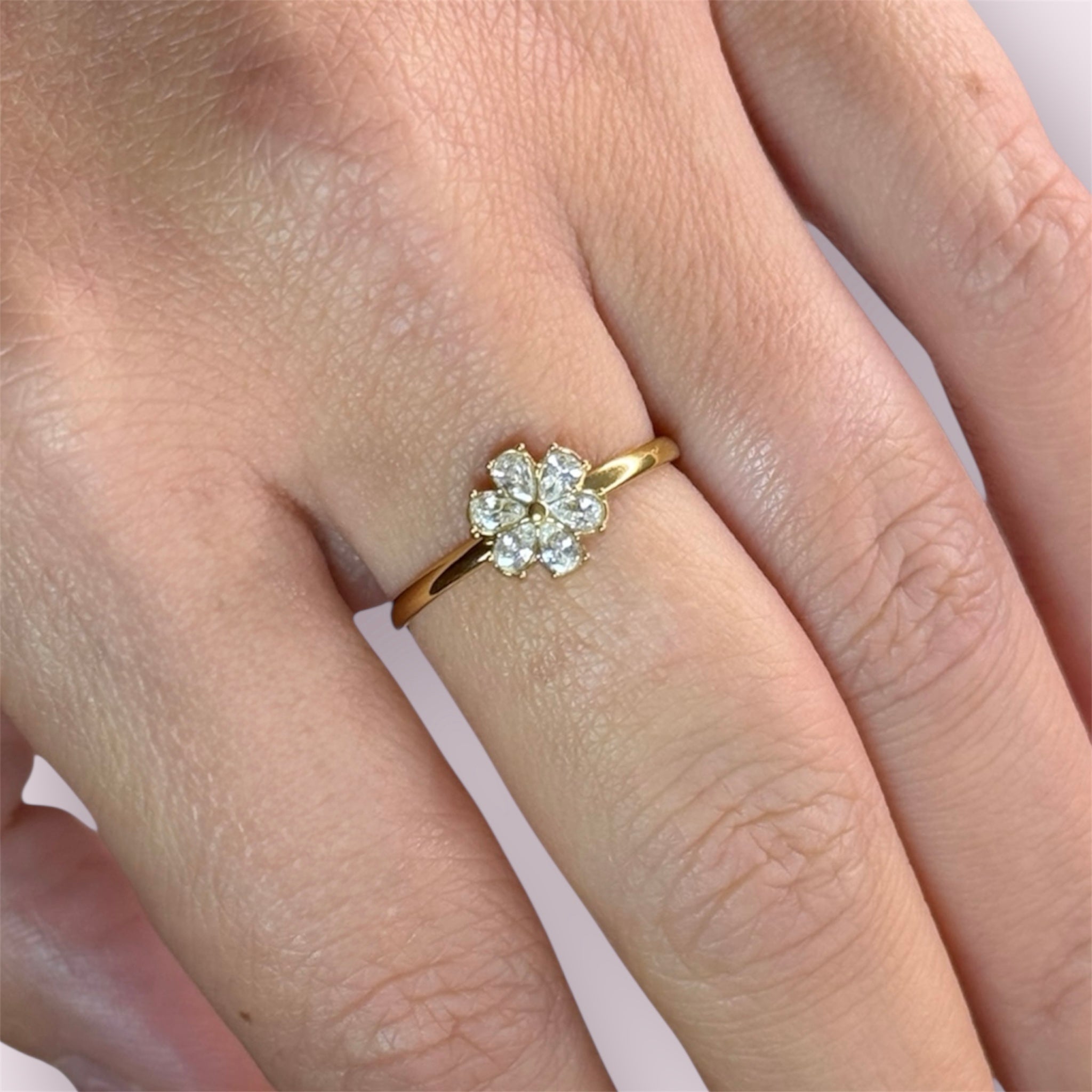 Anello Flower Zirconi